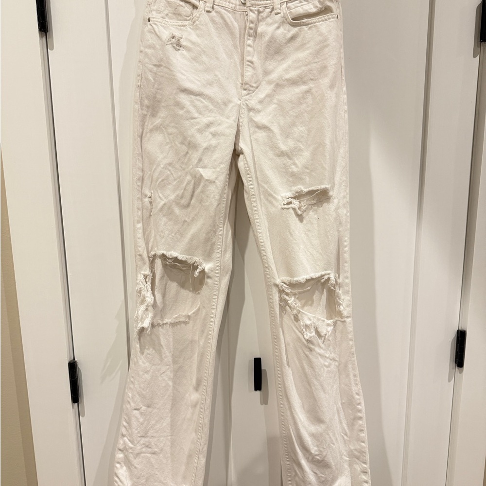 ZARA Distressed White Women Jeans Wide Leg